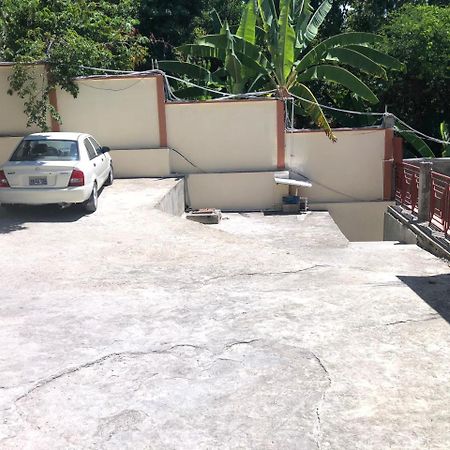 Hotel Inoubliable Cotterelle Exterior foto