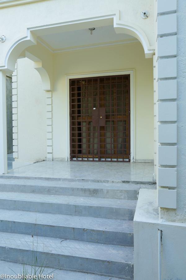 Hotel Inoubliable Cotterelle Exterior foto