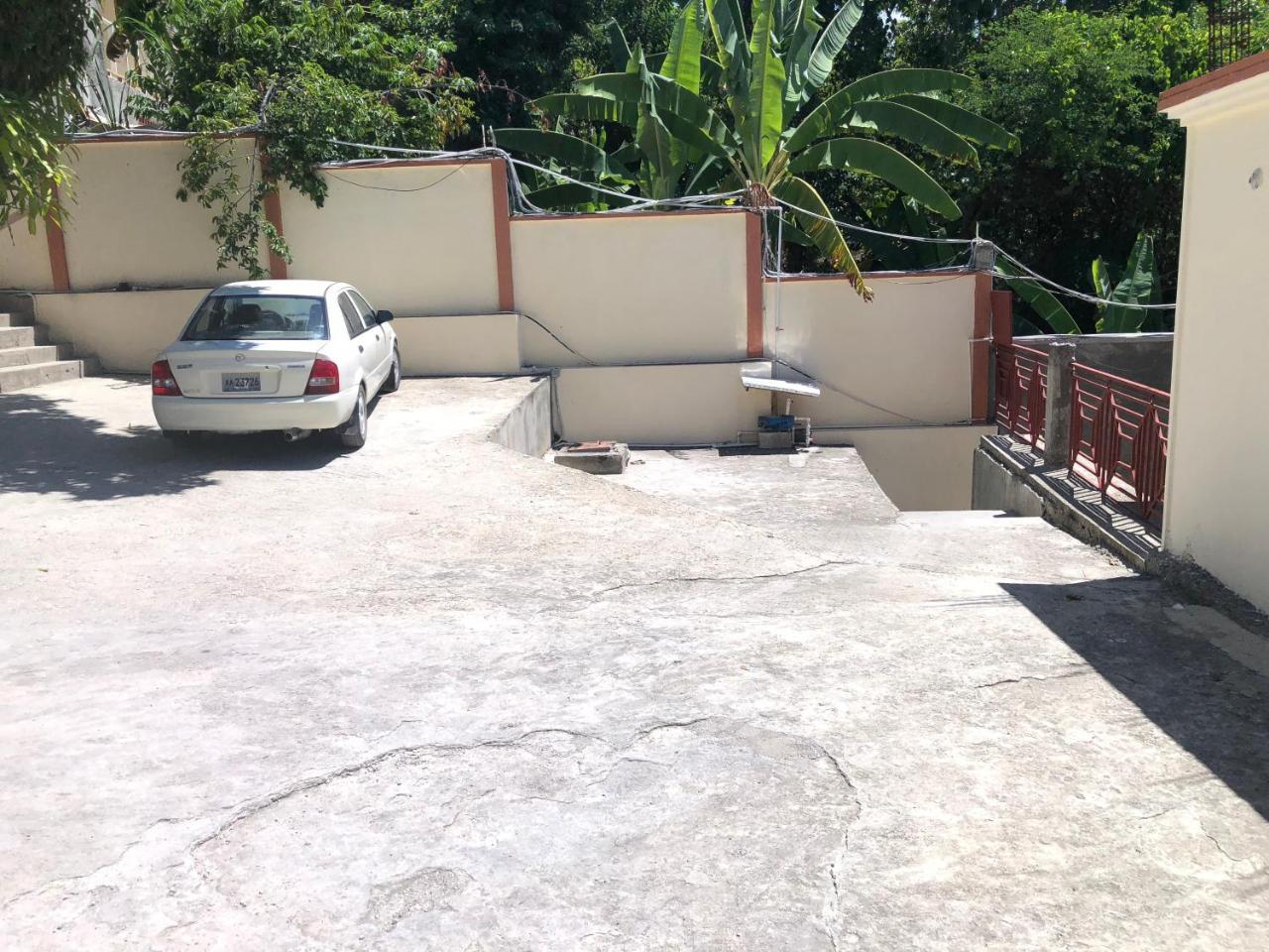 Hotel Inoubliable Cotterelle Exterior foto